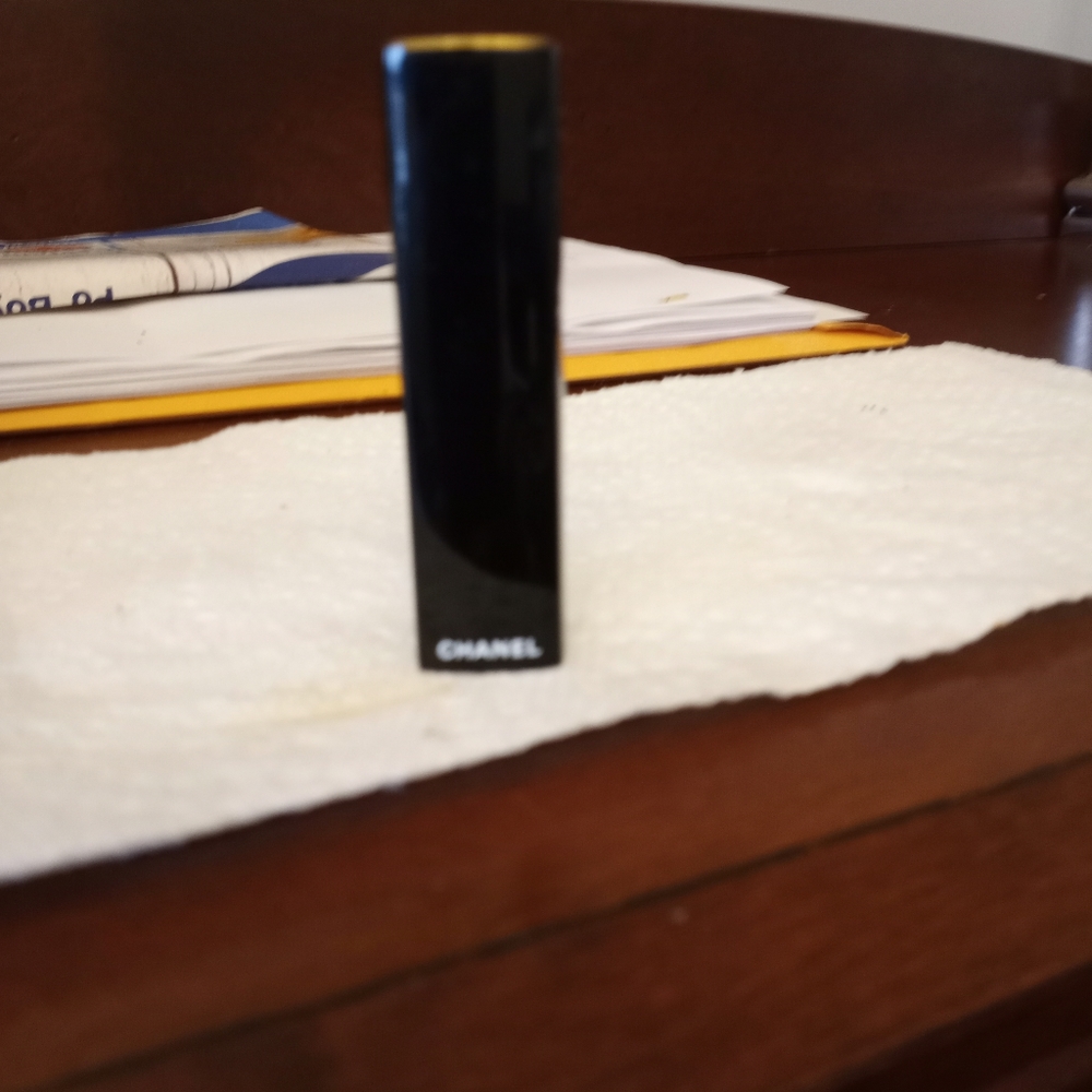 New chanel lipstick Rouge allure #84